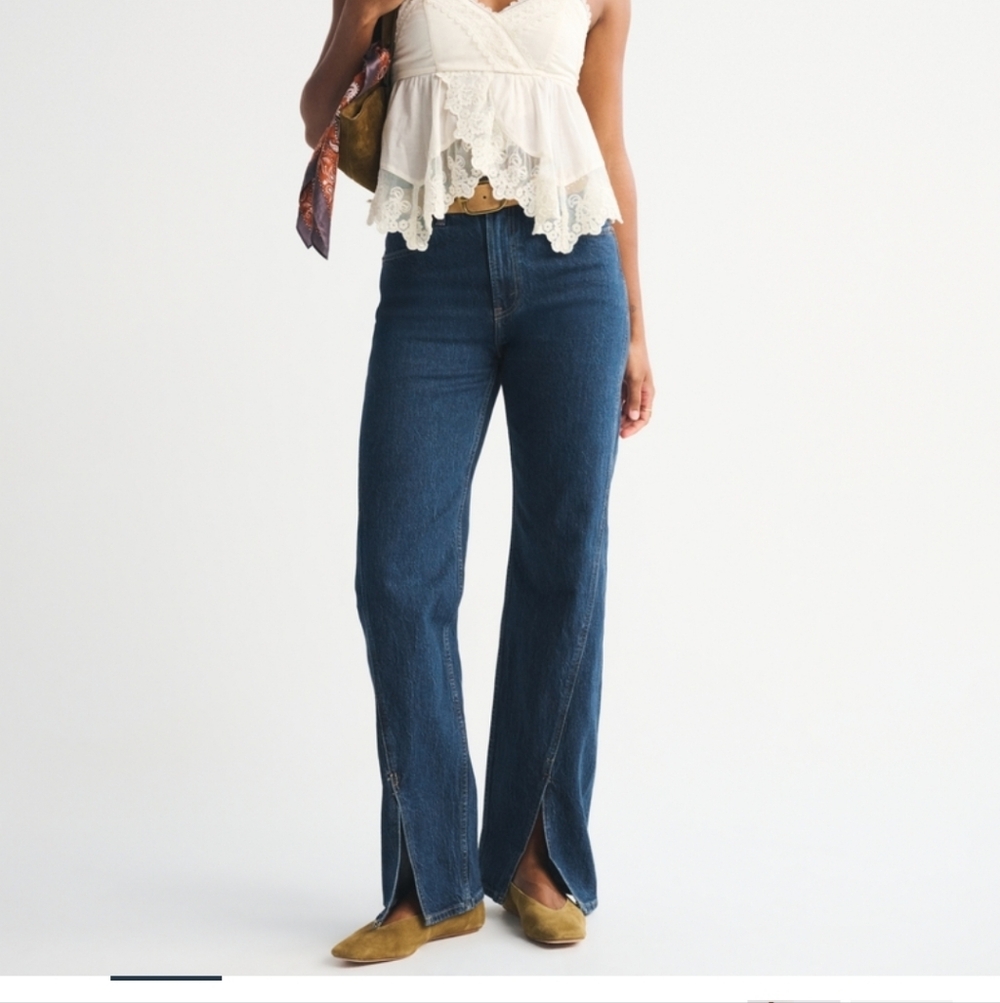 Abercrombie and Fitch Curve Love High Rise 90's Relaxed Split Vent Hem Jean Tall